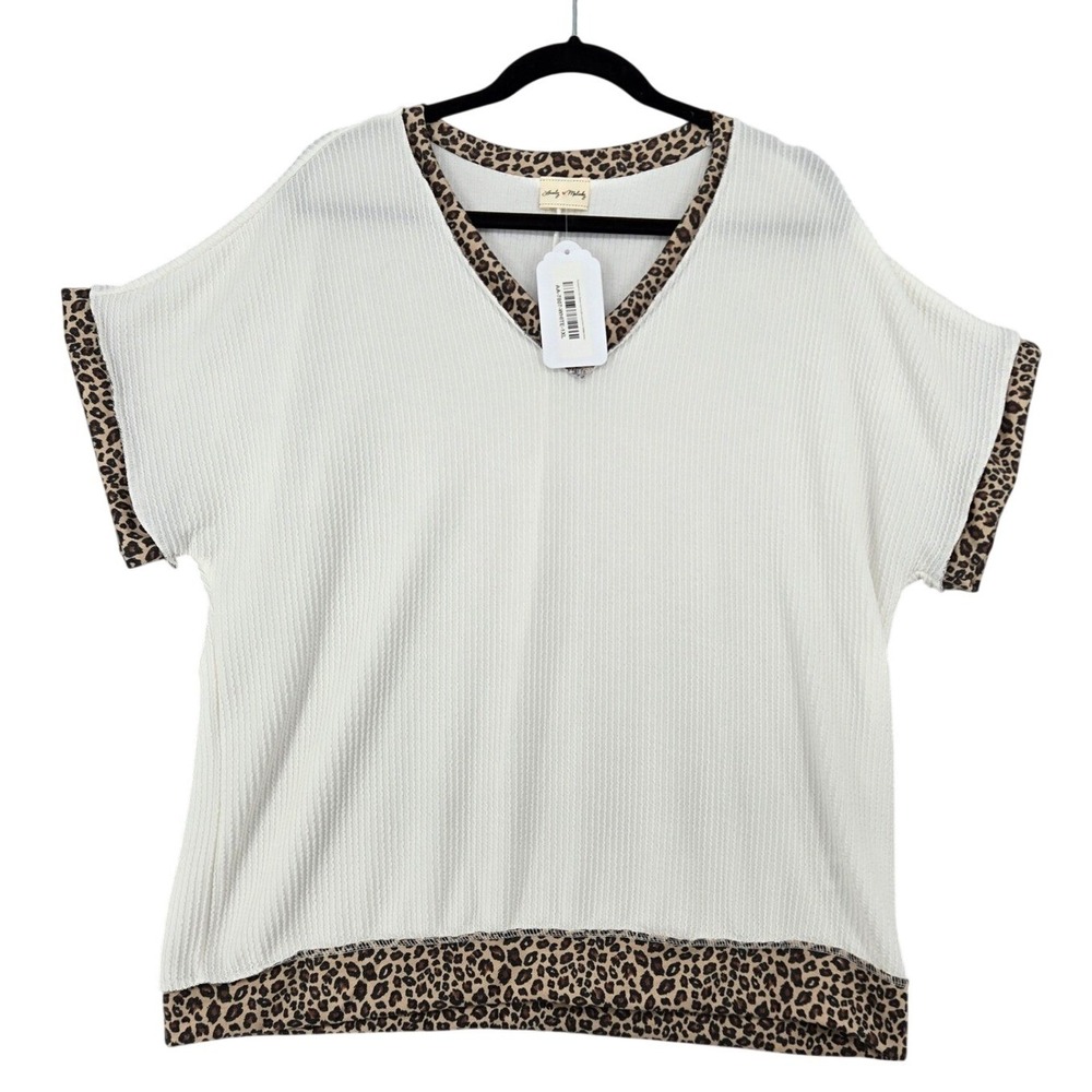 Lovely Melody NEW 1XL Ribbed V Neck Womens Cheetah Leopard Details Everyday Top